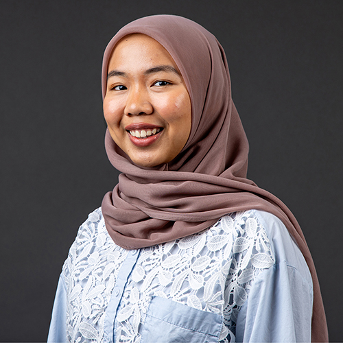 فاتينه أسما عزتى