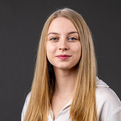 يفهنييا كريكليفتس