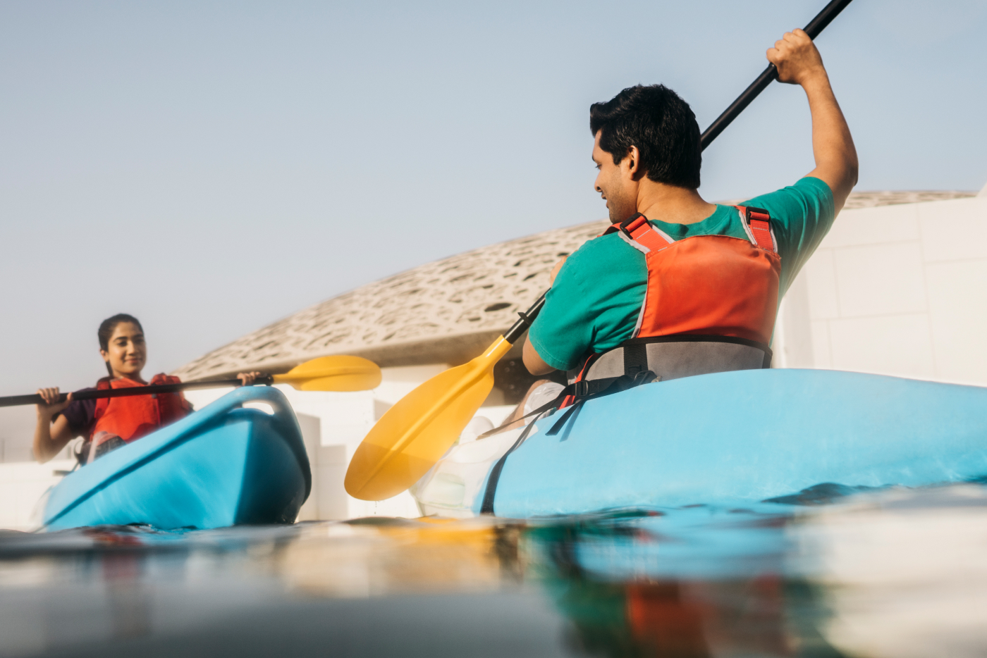 أبوظبي - المدينة النابضة بالحياة