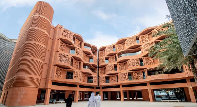 Study with world-leading AI scholars and innovators