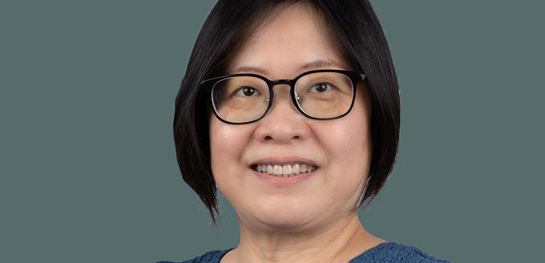 Bridging biology and AI with domain knowledge